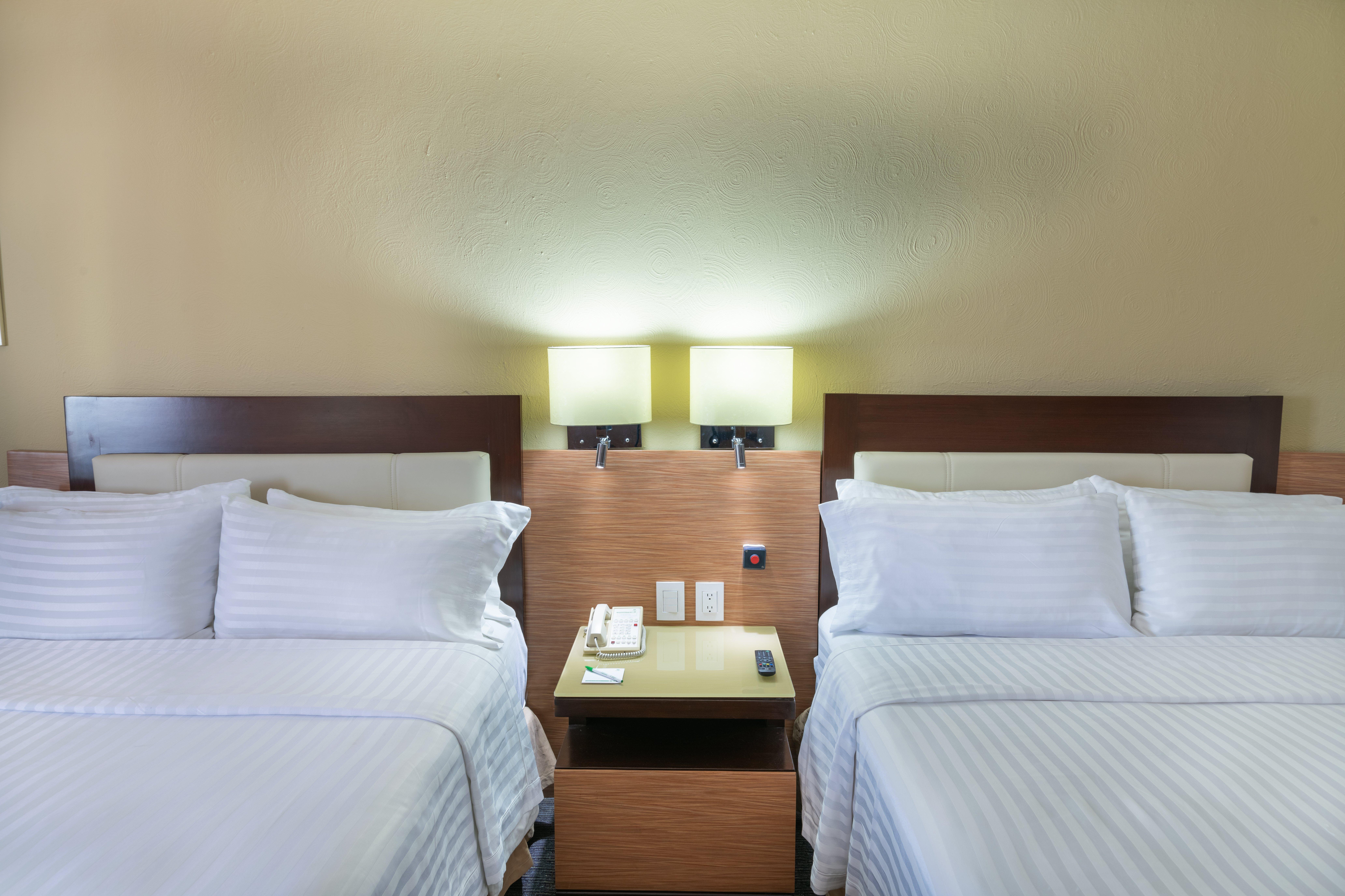 Holiday Inn Guadalajara Select By Ihg Экстерьер фото