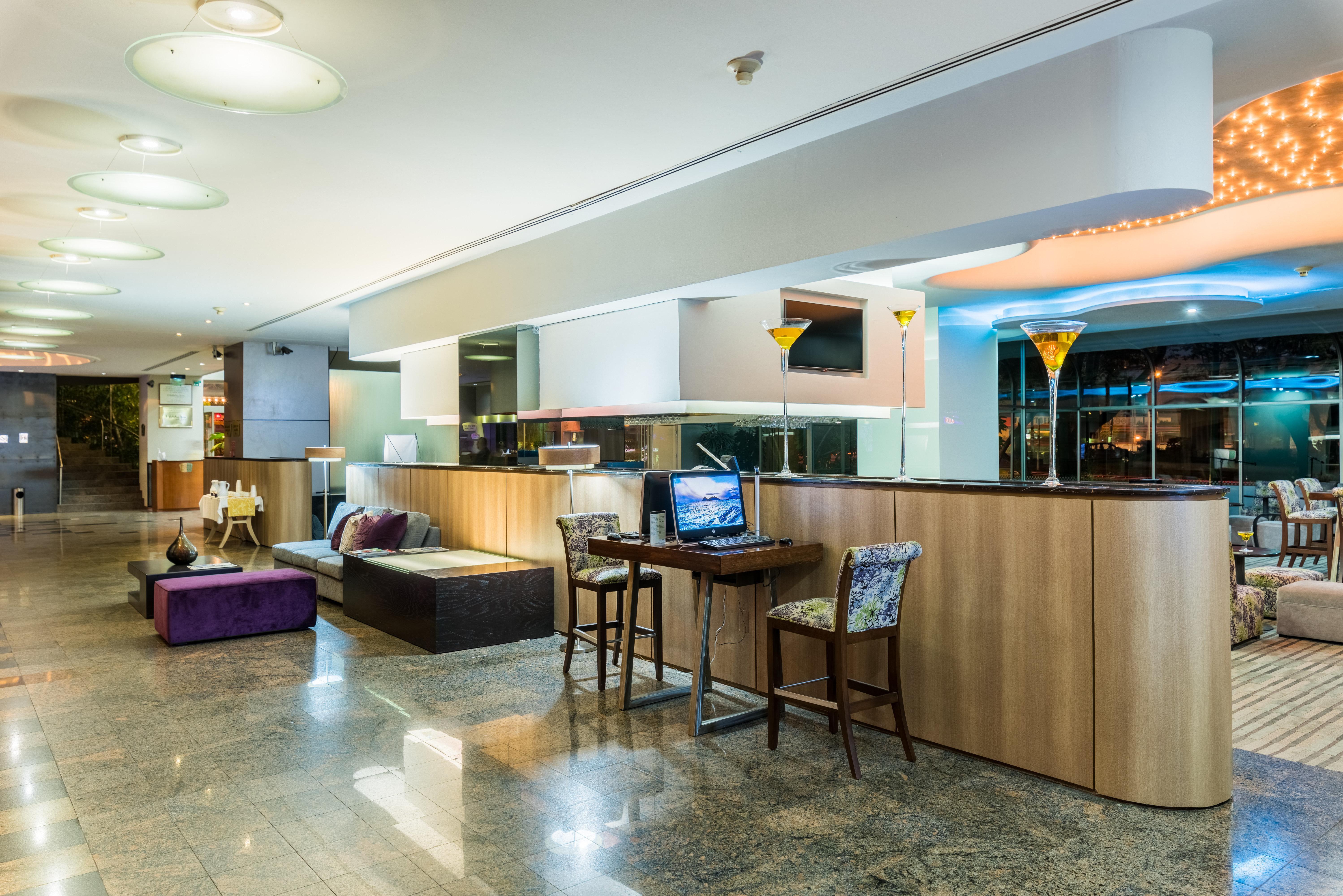 Holiday Inn Guadalajara Select By Ihg Экстерьер фото