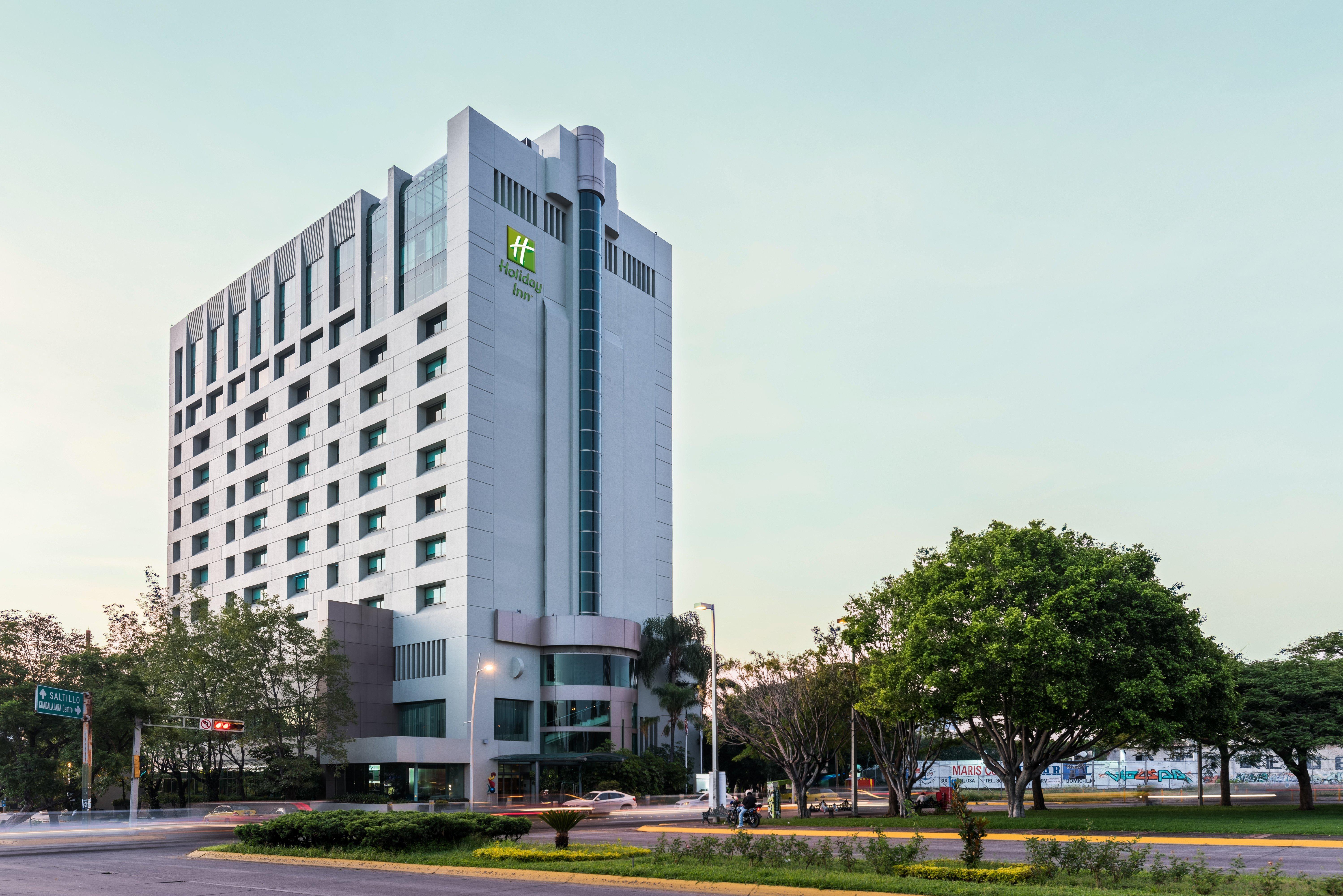 Holiday Inn Guadalajara Select By Ihg Экстерьер фото