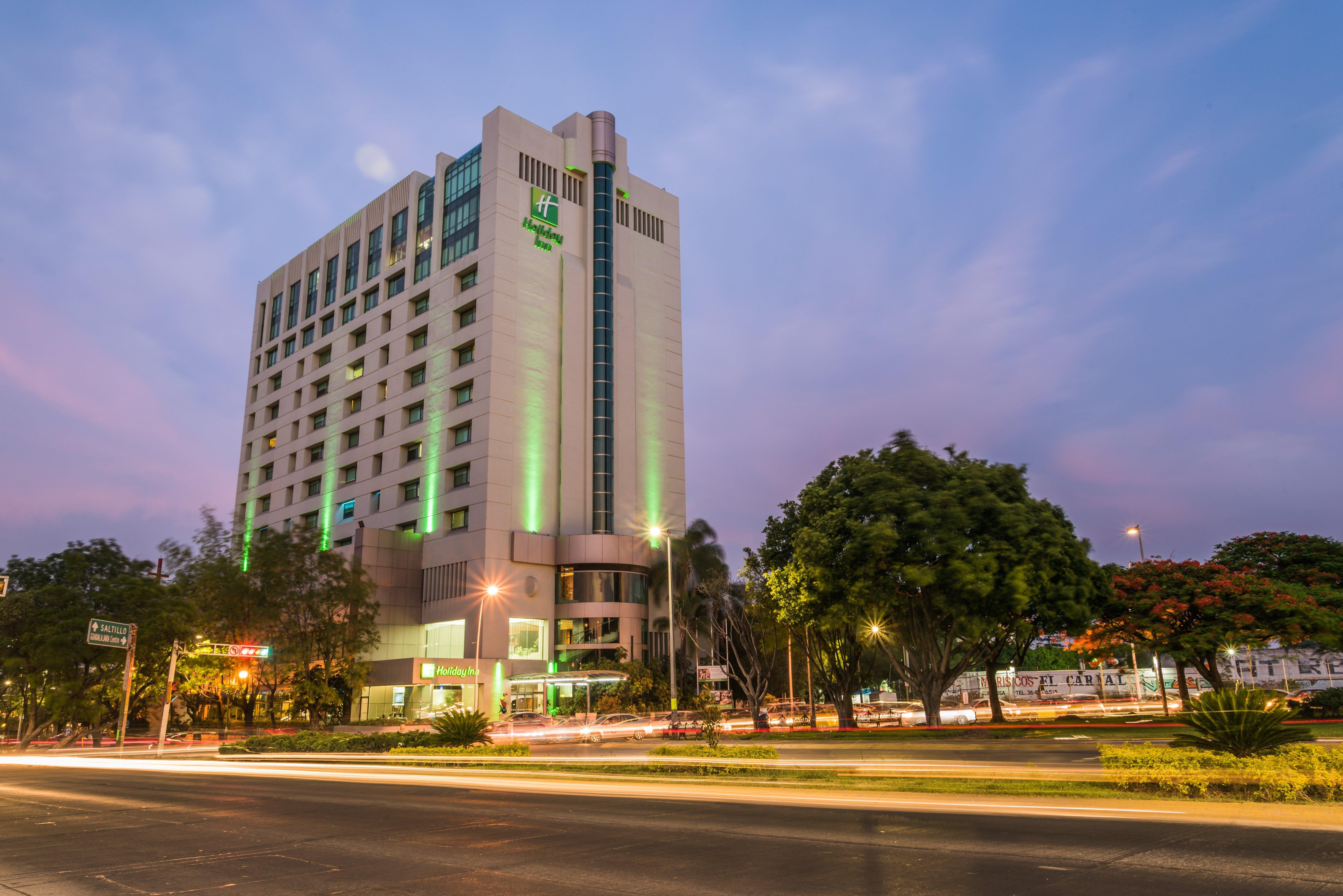 Holiday Inn Guadalajara Select By Ihg Экстерьер фото