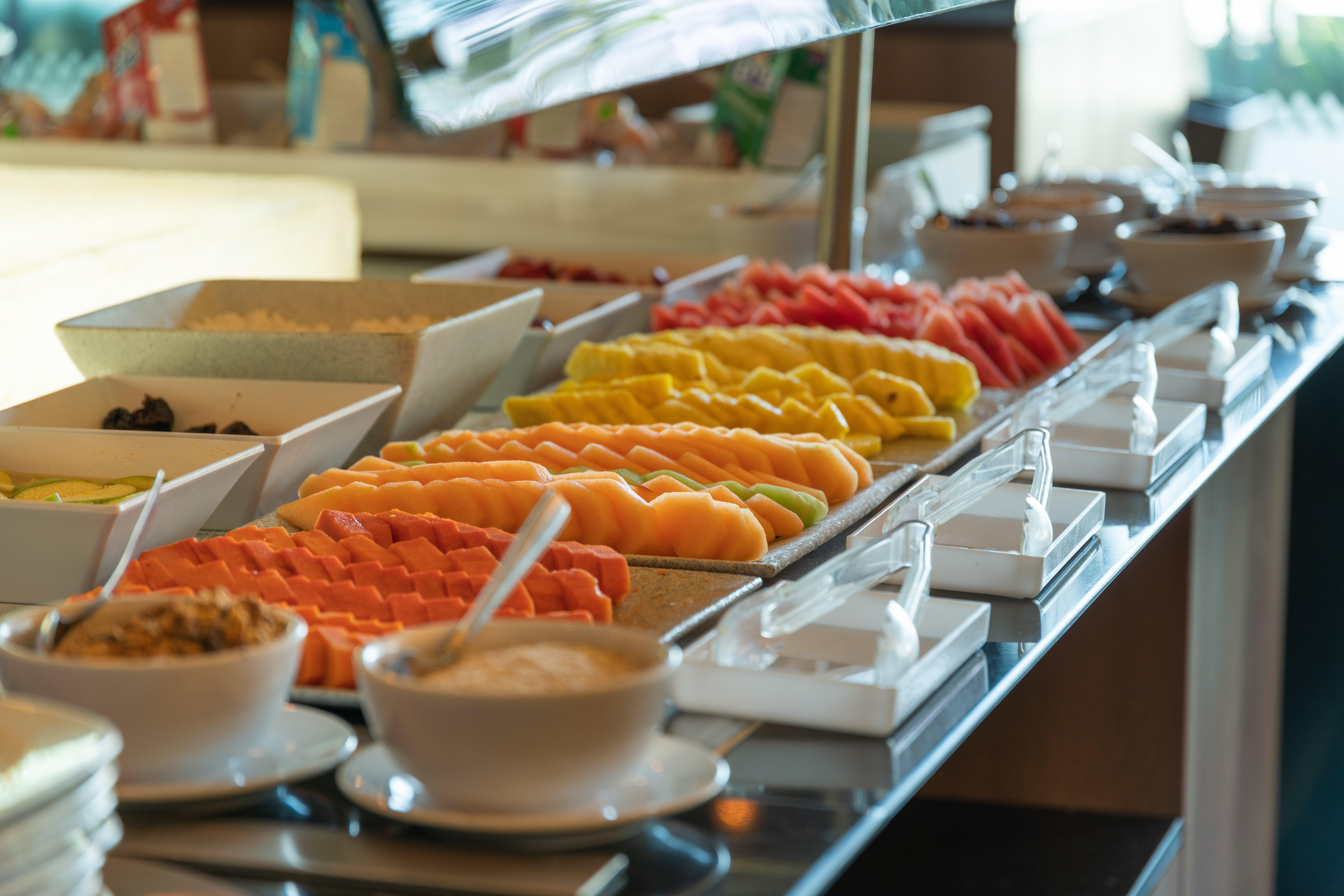 Holiday Inn Guadalajara Select By Ihg Экстерьер фото