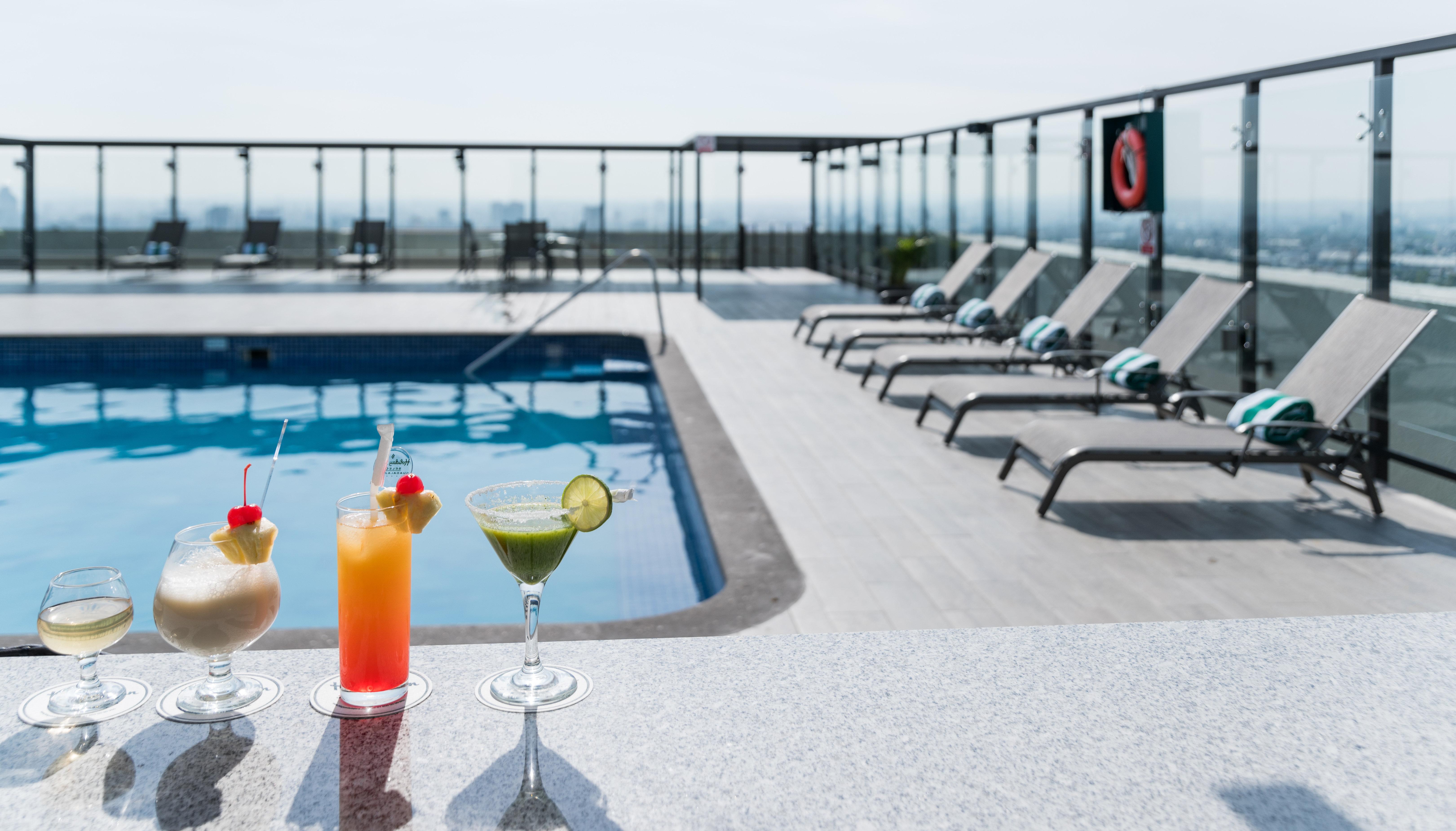 Holiday Inn Guadalajara Select By Ihg Экстерьер фото